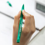 Bolígrafo Lapicero Deli Every Ball Point Pen 1.0 mm Verde, 50 Unidades - Imagen 3